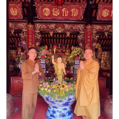 ĐỒ LAM ĐI CHÙA  Lãnh Tựu Cổ Tàu Dài Tay Không Thêu