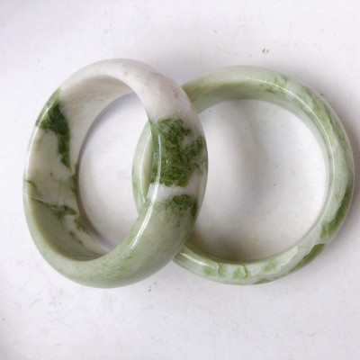 Vòng tay đá cẩm thạch xanh ngọc tự nhiên 100% cho người mệnh Hỏa và Mộc