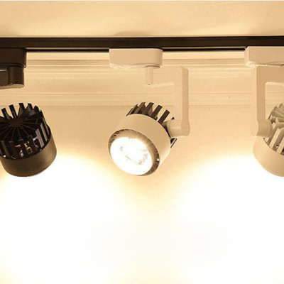 Combo 3 đèn rọi ray 20W + 1 ray 1 mét vỏ trắng CN700 cao cấp