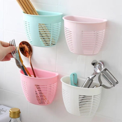 Giỏ rổ nhựa dán tường cao cấp đựng miếng rửa chén và nhiều vật dụng nhỏ như lược kéo bàn chải đũa thìa muỗng - rổ nhựa dán tường siêu dính không cần khoan tường bắt ốc vít