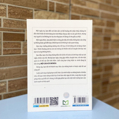 Mặt Tối Nơi Công Sở - Xử Lí Những Hành Vi Khiếm Nhã,Rối Loạn Chức Năng Và Lệch Lạc - Bản Quyền