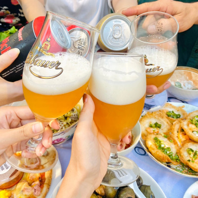 [SINCE 1810] Hộp Quà Tết - Thùng Đức Thầy Tu Eibauer Vàng 5.2 Độ - Lên Men Tự Nhiên, Nhập Khẩu Chính Hãng