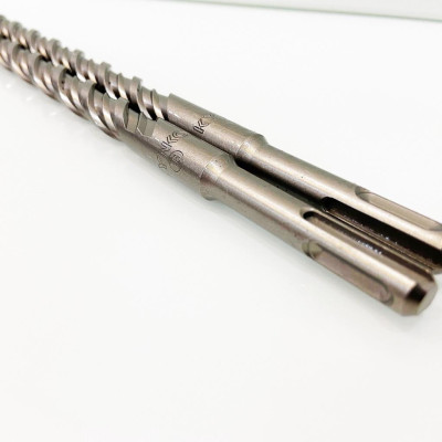 MŨI KHOAN BÊ TÔNG XUYÊN TƯỜNG ĐẦU DẸT KYNKO MKBTXT- 25260 đường kính phi 25mm dài 260mm