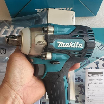 MÁY SIẾT BULONG DÙNG PIN 18V (330 N.M) MAKITA DTW300Z (KHÔNG KÈM PIN VÀ SẠC) - HÀNG CHÍNH HÃNG