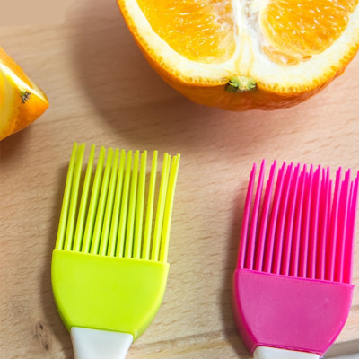 Cọ quét dầu ăn (Giao màu ngẫu nhiên)