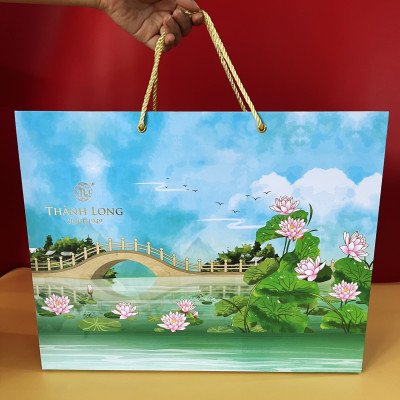 Bộ hộp Bánh trung thu 4 bánh 2 trứng 220g Trường Phúc - Thành Long - 880g - tặng 1 hộp trà - VIỆT NAM