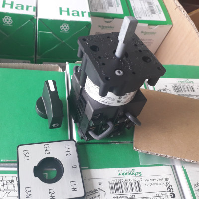 Công tắc chuyển pha K1F027MLH 