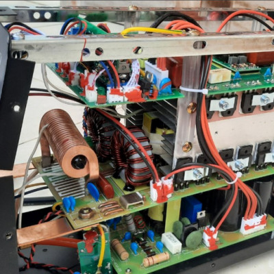 MÁY HÀN TIG RAKUTEN  2 CHỨC NĂNG KHÍ VÀ QUE ĐỦ BỘ BẢO HÀNH 1 NĂM