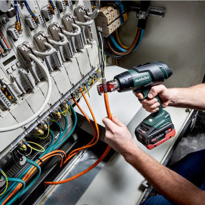 Máy Thổi Hơi Nóng Dùng Pin Metabo HG 18 LTX 500