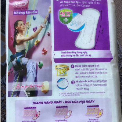 Gói 40 Miếng 15.5cm | Combo 6 Gói Băng Vệ Sinh Diana Sensi Hàng Ngày Kháng Khuẩn 40 Miếng- HSD luôn mới