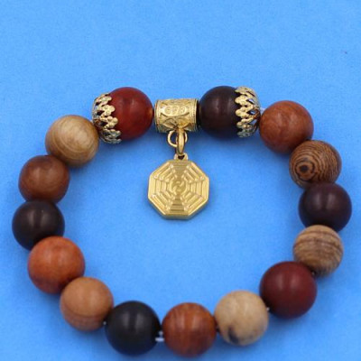 Vòng tay chuỗi hạt Gỗ Đàn Hương 8 màu 12 ly - Vòng tay Bát Quái inox vàng VGDHTMBQHKV12