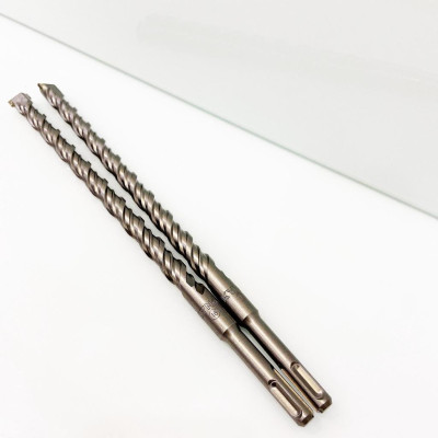 MŨI KHOAN BÊ TÔNG XUYÊN TƯỜNG ĐẦU DẸT KYNKO MKBTXT- 25260 đường kính phi 25mm dài 260mm