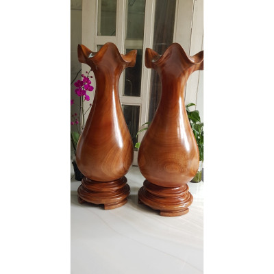 Cặp Lộc Bình Gỗ Gõ Đỏ cao 68cm x đk 25cm vân tự nhiên đẹp Anh Chị trưng phòng khách nhà, công ty, 2 bên bàn thờ Thần Tài , bất kỳ nơi nào trang trí trong nhà thấy đẹp Ý nghĩa Bình An, Phú Quý Tài Lộc ạ