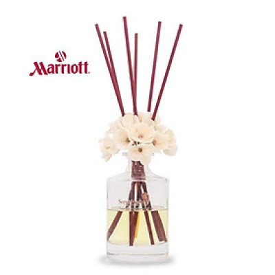 Que mây tán hương khách sạn 5* Marriot Hotel