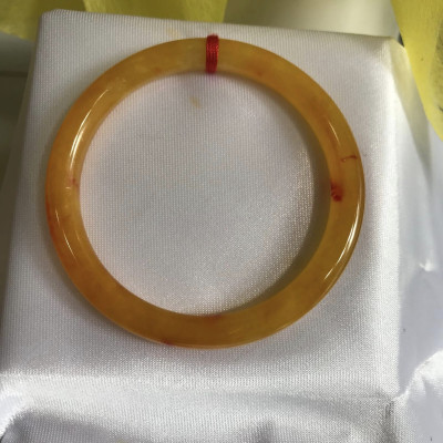 Vòng tay nữ đá Cẩm thạch Vàng tươi 49mm x cọng 6mm hợp Nữ mệnh Kim, mệnh Thổ, mệnh Thuỷ 40kg - 49kg món quà ý nghĩa dành cho các chị em nữ đeo tươi đẹp xinh màu vàng tươi may mắn cả năm ạ