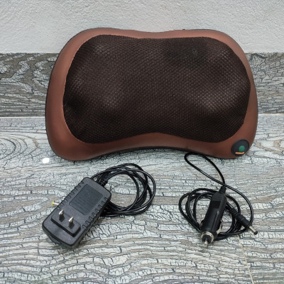Gối massage cổ - Gối massage hồng ngoạị 8 bi Nhật bản, GM-500, Có đầu USB cắm cho ô tô, Sản phẩm chính hãng, BH 36 tháng