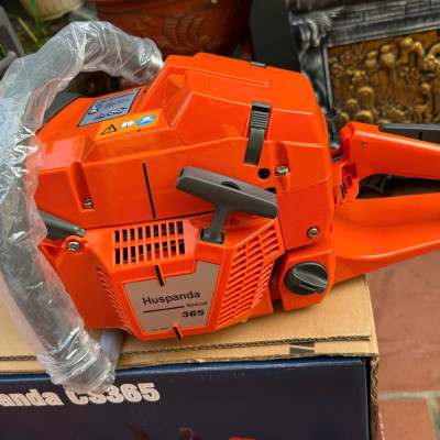 Máy cưa xích chạy xăng HUSPANDA 365 lam đúc latinh 60cm kèm phụ kiện tặng dũa - bugi bảo hành 12 tháng