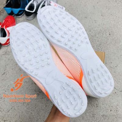 Giày bóng đá phủi Wk Ultra 4 cao cấp 2023