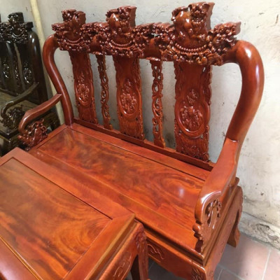 Bộ bàn ghế Tam Sư Nghê Ba Đầu gỗ Xà Cừ