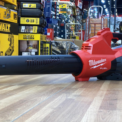 MÁY LÁ THỔI 2 PIN MILWAUKEE M18 F2BL (CHỈ THÂN MÁY, TẶNG 2 PIN 5AH) - HÀNG CHÍNH HÃNG