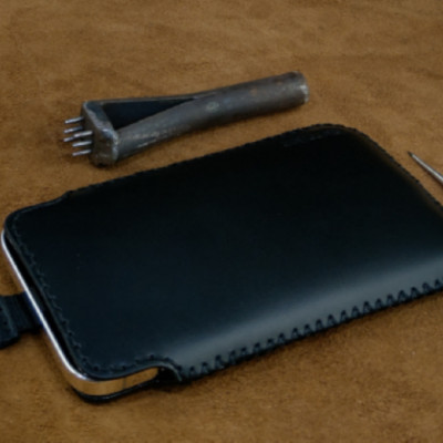 Bao Da Có Dây Rút IONECASE Điện Thoại 16 pro max,15 pro max,16 pro,15 pro,16 plus,15 plus Da Bò Thật May Thủ Công - hàng chính hãng