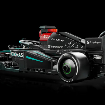 Đồ Chơi Lắp Ráp Xe Đua Mercedes-AMG F1 W15 - Lego Speed Champions 77244 (267 Mảnh Ghép)