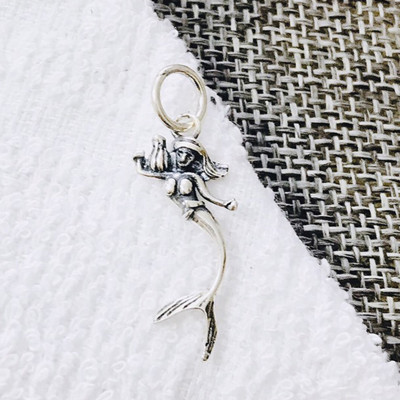 Combo 2 cái charm bạc hình nàng tiên cá treo - Ngọc Quý Gemstones