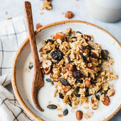 Ngũ cốc trái cây ăn kiêng Granola Fruity berry 350gr dan.d.pak,công nghệ châu âu,không chất bảo quản