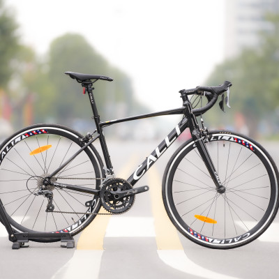 Xe đạp thể thao tay cong CALLI R4.5 Khung hợp kim nhôm, 16 tốc độ