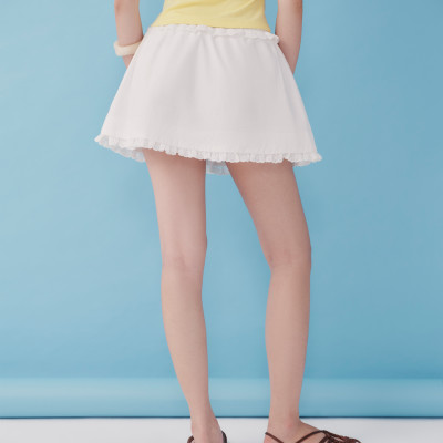 DOTTIE - Chân váy ngắn trang trí bèo - Trắng - S0284