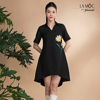 Đầm xô lụa đen sơmi tim thêu La Mộc LM022413