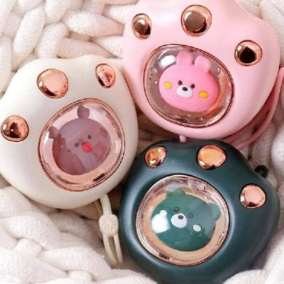 Máy Sưởi Ấm Cầm Tay Hình Chân Gấu - Sạc USB - Tùy Chỉnh Chế Độ Ấm, Tắt / Bật - Kèm Dây Treo Tiện Dụng Giao Màu Ngẫu Nhiên- Hàng nhập khẩu