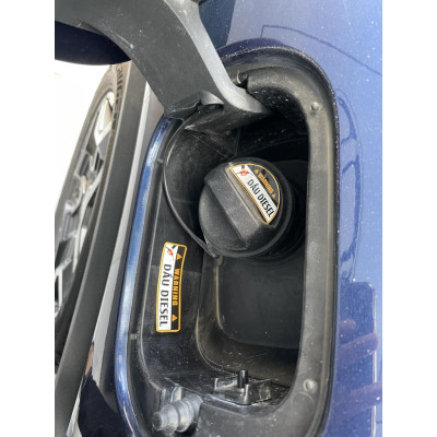 Tem Nhựa Dán Cảnh Báo Đổ Dầu Diesel - Đổ Xăng Cho Xe ôTô, An Toàn, Tiện Dụng Khi Đổ Xăng, Tránh Nhầm Lẫn. TakyHome 9100