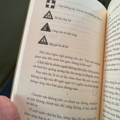 COMBO 3 CUỐN PHAN THỊ VÀNG ANH: Nhân Trường Hợp Chị Thỏ Bông, Truyện Ngắn Phan Thị Vàng Anh, Ghi Chép Nhỏ Của Người Cưỡi Ngựa - NXB Trẻ