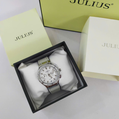 Đồng hồ nữ Julius JA-1490 kiểu dáng thể thao trẻ trung