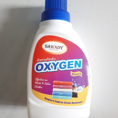 Nước tẩy quần áo Sawady Oxygen 450ml