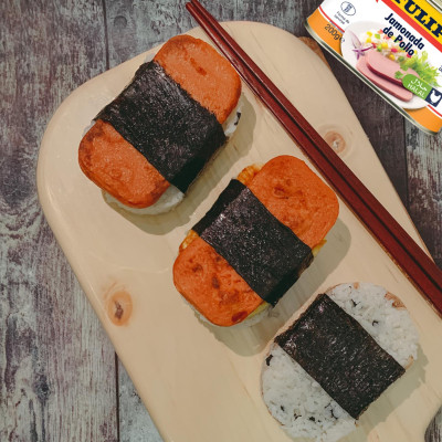 Thịt Gà Hộp Tulip 340g - Nhập Khẩu Đan Mạch | Tulip Chicken Luncheon Meat 340g