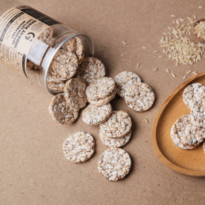 Snack gạo lứt ngũ cốc nguyên hạt GUfoods - Không chiên dầu, Đa dạng hương vị, Thanh đạm, Lành mạnh, Phù hợp Eat clean, Ăn vặt healthy, Tiện lợi, Thuần chay