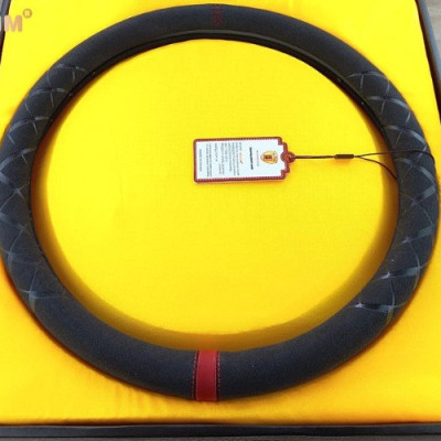 Bọc vô lăng cao cấp Macsim mã 8858 màu đen đỏ