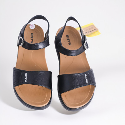 Sandal Biti