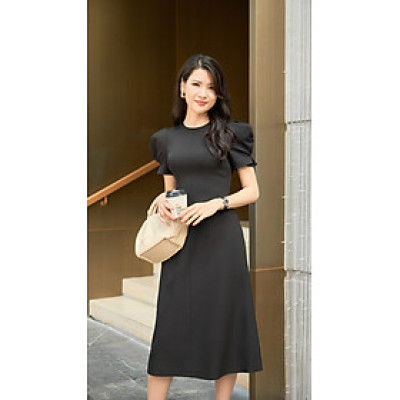 Đầm xòe cổ tròn , hông phồng, tay bồng ngắn, xếp ly tay trước AURA thiết kế cao cấp WHITE CHIC