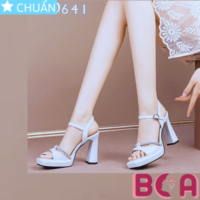 Giày nữ đẹp hở mũi cao 8 phân RO641 ROSATA tại BCASHOP nhấn bằng sợi kim tuyến lấp lánh siêu sang