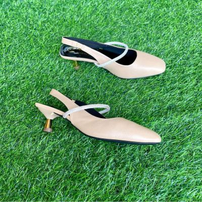 Giày nữ sandal cao gót 3cm da mềm Trường Hải 2 màu đen, kem CG125