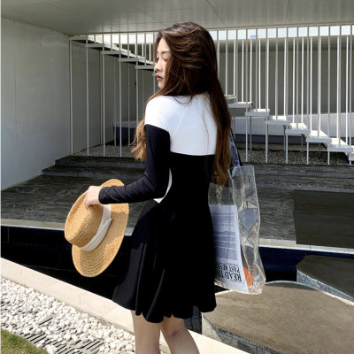 Bộ đồ bơi bikini nữ 1 mảnh kín đáo đi tắm biển giấu bụng váy liền áo dài tay chống nắng - B.27