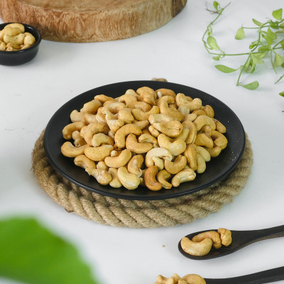 Hạt điều rang bóc vỏ 270g DGfoods/Roasted cashew without skin HVNCLCL/hạt điều bình phước/ Đặc sản Cần Thơ