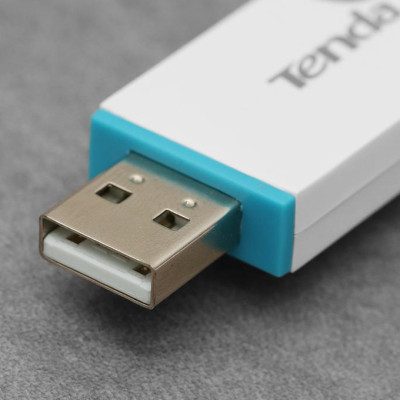 USB Wifi 150Mbps Tenda U2 Trắng - Hàng chính hãng