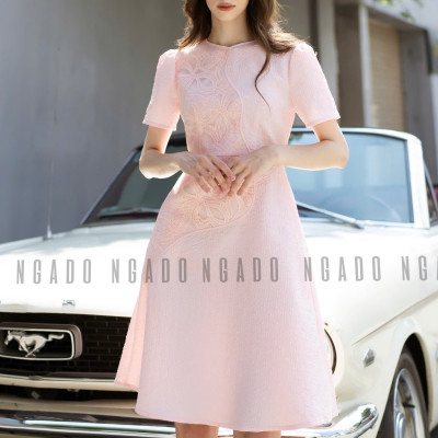 Đầm taffeta gấm hồng NGADO