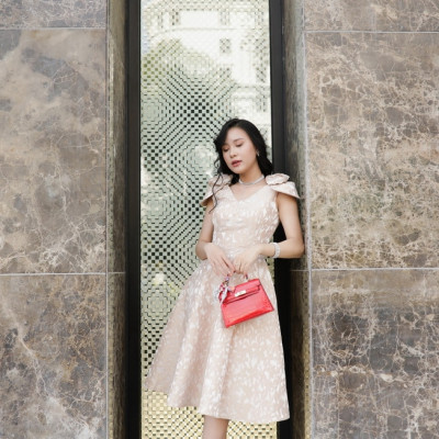 Đầm xòe gấm hoa vai sang trọng 2521