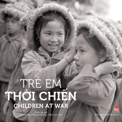 Sách - Trẻ Em Thời Chiến - Children At War