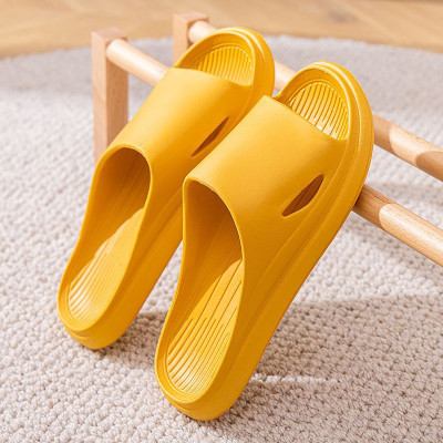 Dép xốp  sọc cao cấp  đi trong nhà , mang trong văn phòng, nhà tắm , đế dép làm bằng nhựa chống trơn trượt ,chống thấm nước , êm nhẹ  ,mềm mại mang lại cảm giác thoải mái  cho người sử dụng